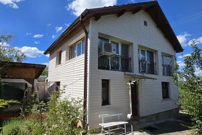 House in Lovech, Dobrevci