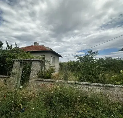 Photo 5 — House in Varna, Dobroplodno