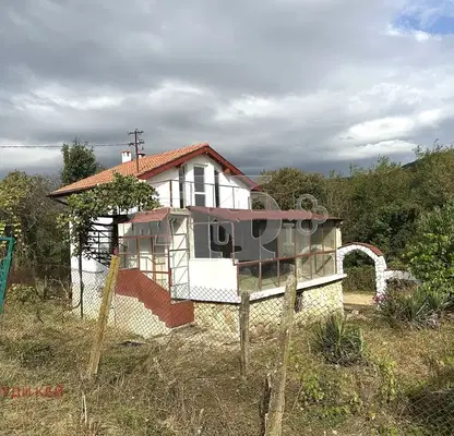Photo 2 — House in Varna, Dolishte