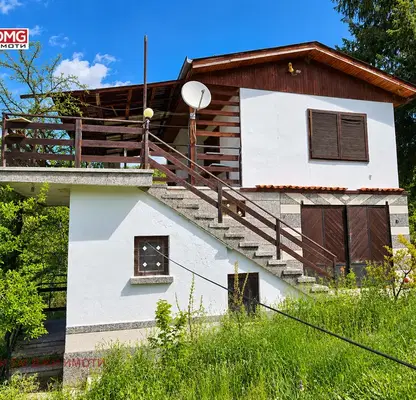 Photo 2 — House in Dolni Pasarel