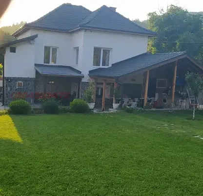 Photo 2 — House in Sofia, Eleshnica