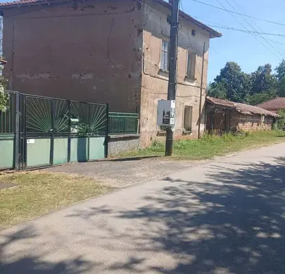 Photo 2 — House in Lovech, Golyama Jelyazna