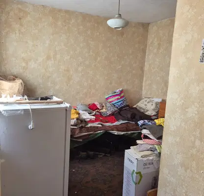Снимка 5 — Къща 30 кв.м. в с. Горна Брестница с двор и южно изложение