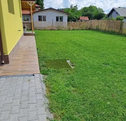 Photo 5 — House with 2 bedrooms in Gorna Malina village with yard and canopy