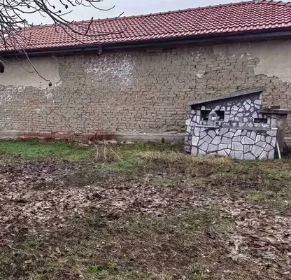 Photo 2 — House with 611 sq m yard in Gradina village, Plovdiv region