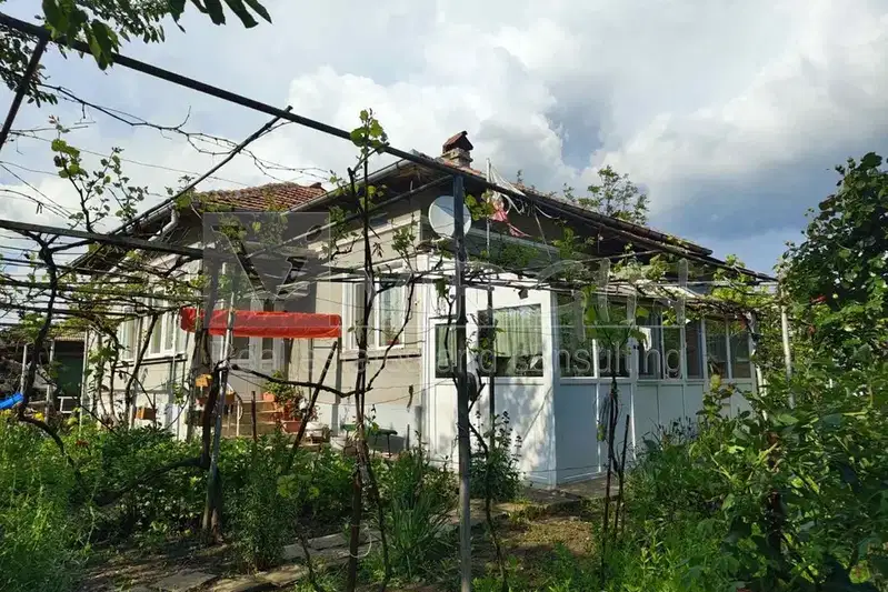 House in Dobrich, Gurkovo