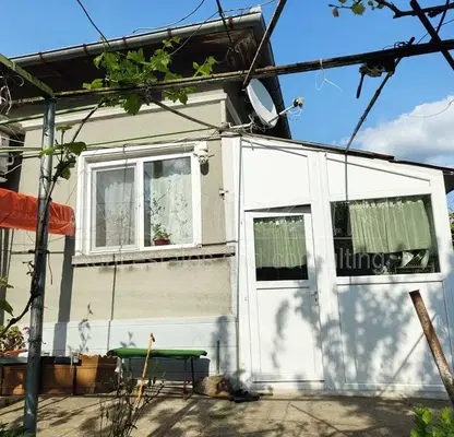 Photo 3 — House in Dobrich, Gurkovo