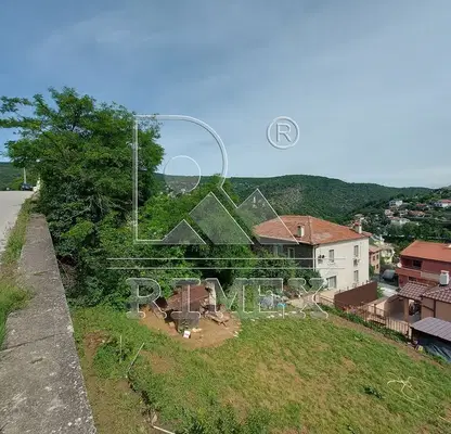 Photo 3 — House in Plovdiv, Hrabrino