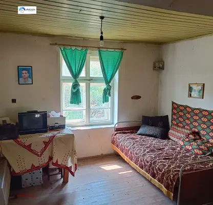 Photo 3 — House in Gabrovo, Idilevo