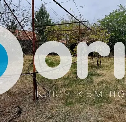 Снимка 4 — Къща с 5 стаи и гараж в с. Брягово, област Пловдив