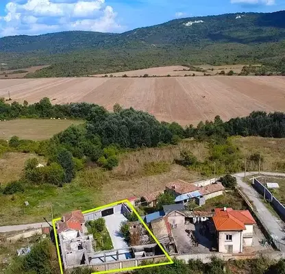 Photo 2 — Detached house with 2 rooms in Ivanski village, Shumen region