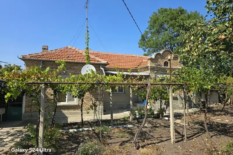 House in Varna, Jitnica