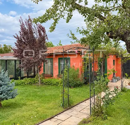 Photo 2 — House with 3 bedrooms and landscaped yard in Karabunar village, Pazardzhik region