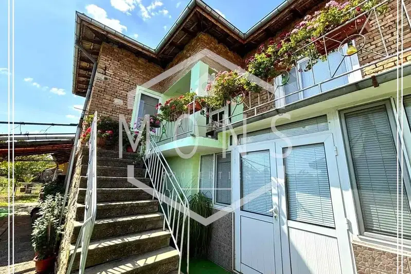 House in Tyrgovishte, Kardam