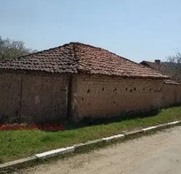 Снимка 4 — Едноетажна къща с двор в с. Казанка, област Стара Загора