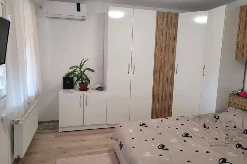 4-room house in Kirilovo village, Stara Zagora region with yard