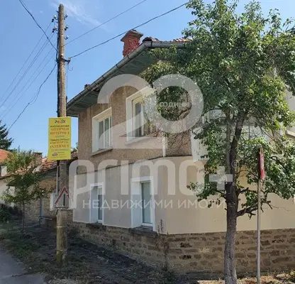 Photo 2 — Two-storey house with 5 rooms in Kosarka village, Gabrovo region