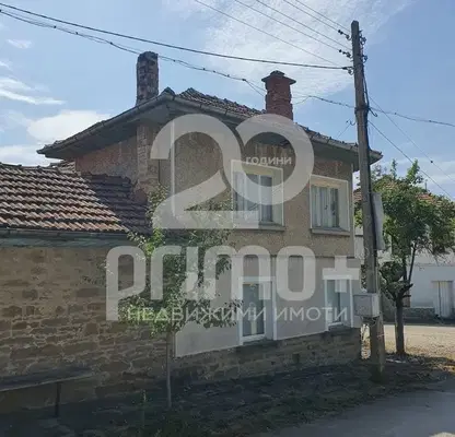 Photo 3 — Two-storey house with 5 rooms in Kosarka village, Gabrovo region