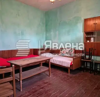 Снимка 5 — Къща с 3 стаи и голям двор в с. Костиево, обл. Пловдив