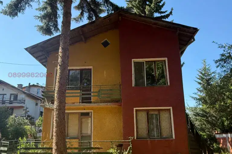 House in Pernik, Kovachevci