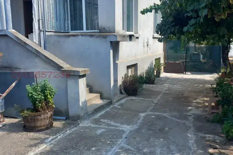 House with 2 rooms in Kovachite village, Sliven region
