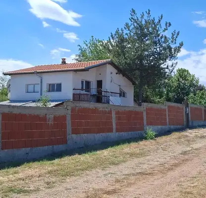 Снимка 4 — Къща с 100 кв.м в с. Крепост, област Хасково