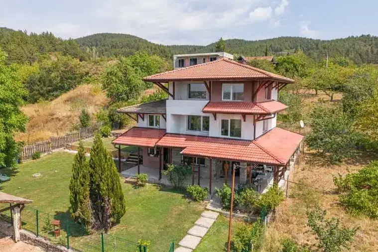 Detached house with 3 bedrooms in Katina village, Sofia with panoramic view