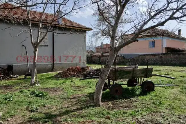 House in Oblast Plovdiv, Lenovo