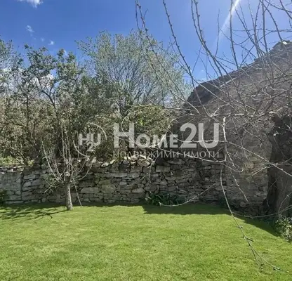 Photo 5 — One-story house with yard in Levski village, Varna region