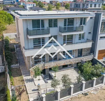 Photo 3 — Three-storey house with 8 studios in Lozenets village, Tarfa