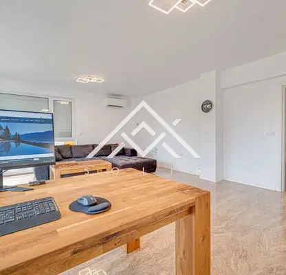 Photo 5 — Three-storey house with 8 studios in Lozenets village, Tarfa