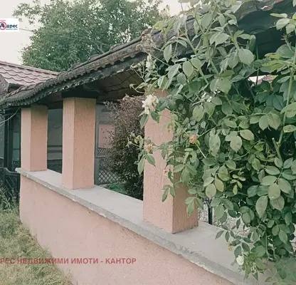 Photo 5 — One-storey house with 3 rooms in Malo Konare village, Pazardzhik region