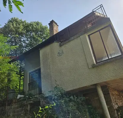 Photo 3 — House with 2 rooms in Manastirishtе village with forest view