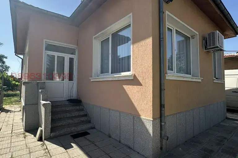 House in Oblast Plovdiv, Manole