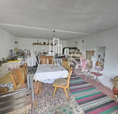 Photo 2 — House in Oblast Plovdiv, Manole