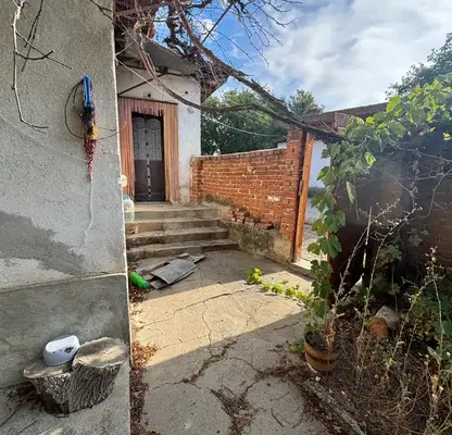 Photo 4 — One-storey house with 4 rooms in Medovo village, large yard