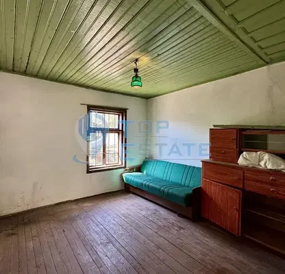 Photo 2 — House in Veliko Tyrnovo, Merdanya