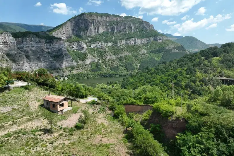 House in Sofia, Milanovo