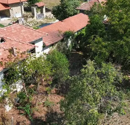 Photo 2 — House in Gabrovo, Mladen