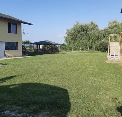 Photo 5 — House in Mramor