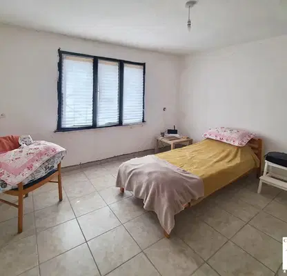 Photo 4 — House in Veliko Tyrnovo, Nedan
