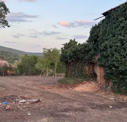 Photo 4 — Two-storey house in s. Ohoden, Vratsa region, with large yard
