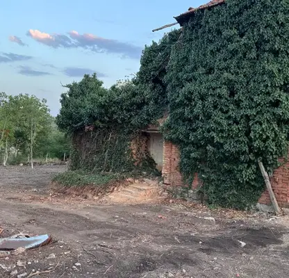 Photo 5 — Two-storey house in s. Ohoden, Vratsa region, with large yard