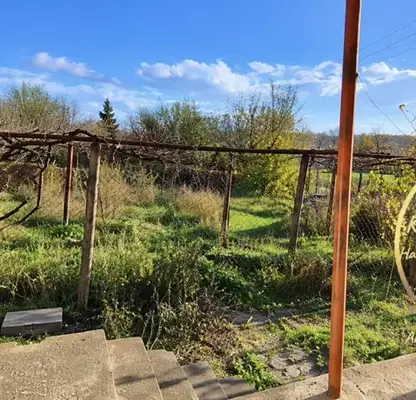 Photo 3 — One-storey house with yard in the village of Opan, Stara Zagora region