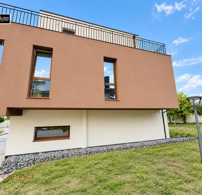 Photo 3 — Three-storey house with 4 bedrooms in a gated complex in Pancharavo