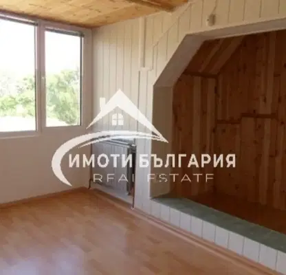 Снимка 5 — Къща в Пловдив, с. Певците