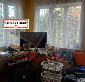 Снимка 4 — Едноетажна къща с 3 стаи в с. Пиргово, област Русе