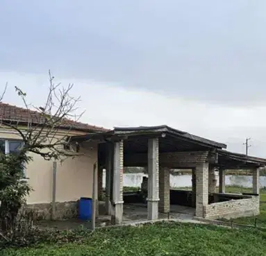 Photo 2 — Spacious 5-room house with large yard in Pirne village, Burgas region