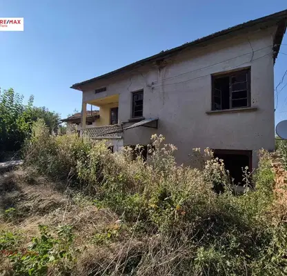 Photo 2 — House in Pleven, Pisarovo