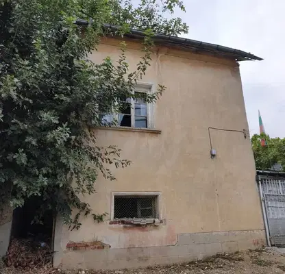 Photo 2 — House with 3 rooms in Pisarovo village, Pleven region with yard